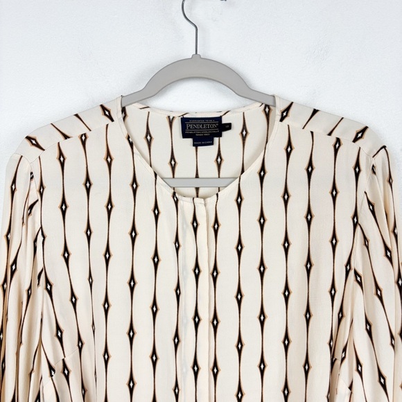 NWT Pendleton Belted Long Sleeve Viscose Blouse Sz 18 - Picture 3 of 10